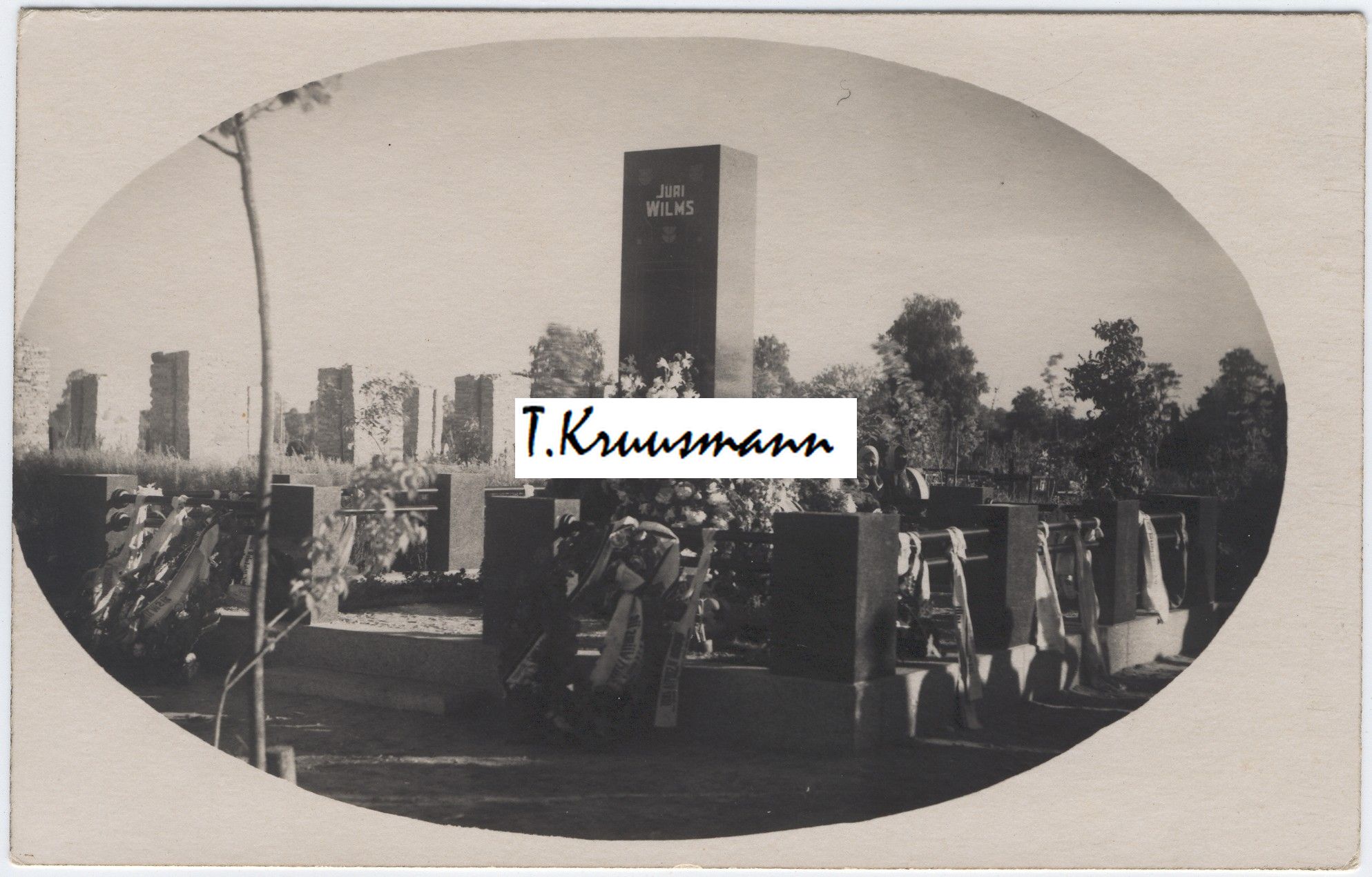 Jüri_Vilmsi_mälestussammas3