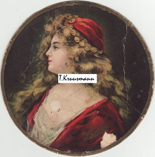 Kawe_naisega_ümar_pappkarbikaan_tulemus