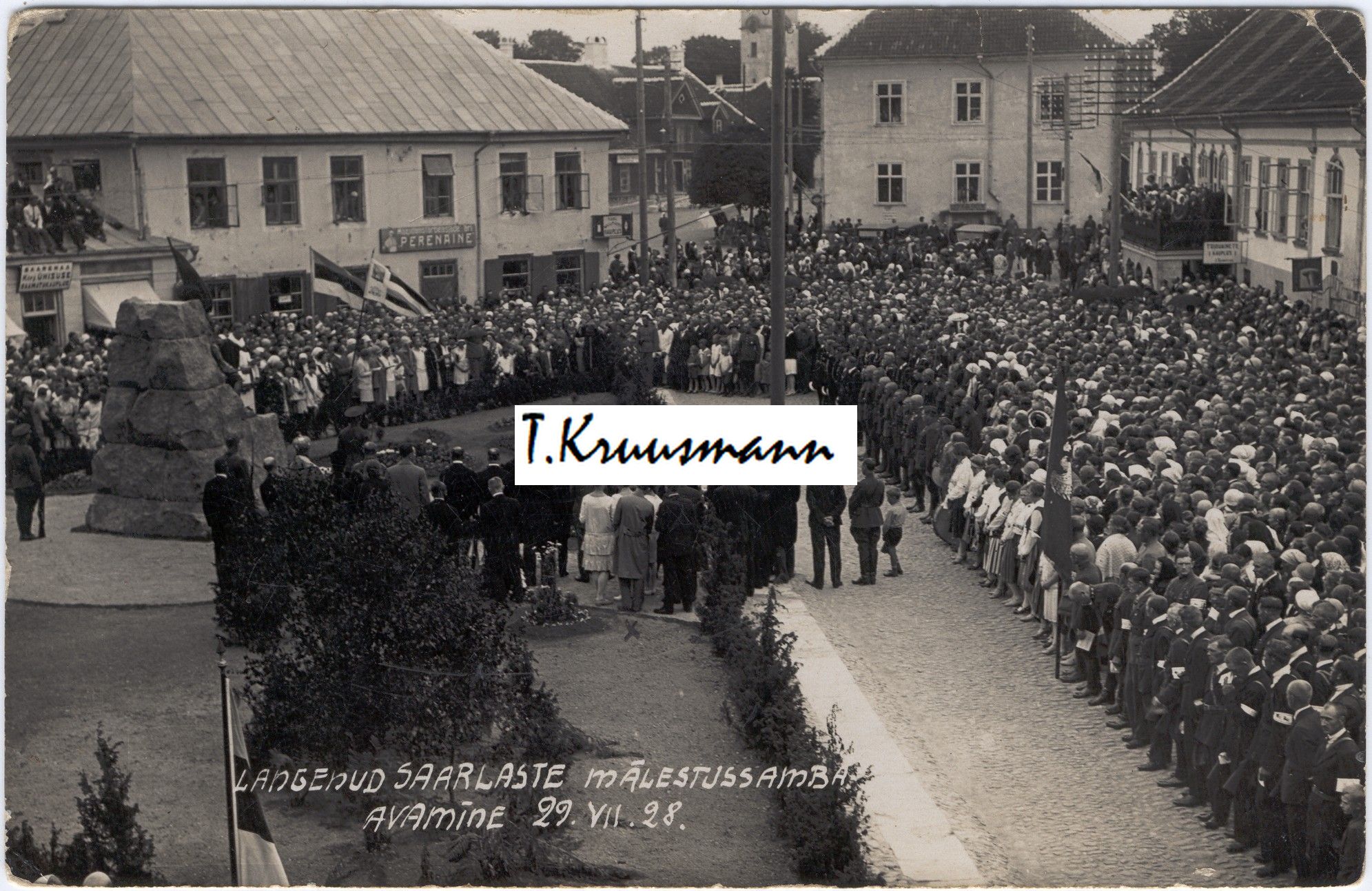 Langenud_saarlaste_mälestussamba_avamine