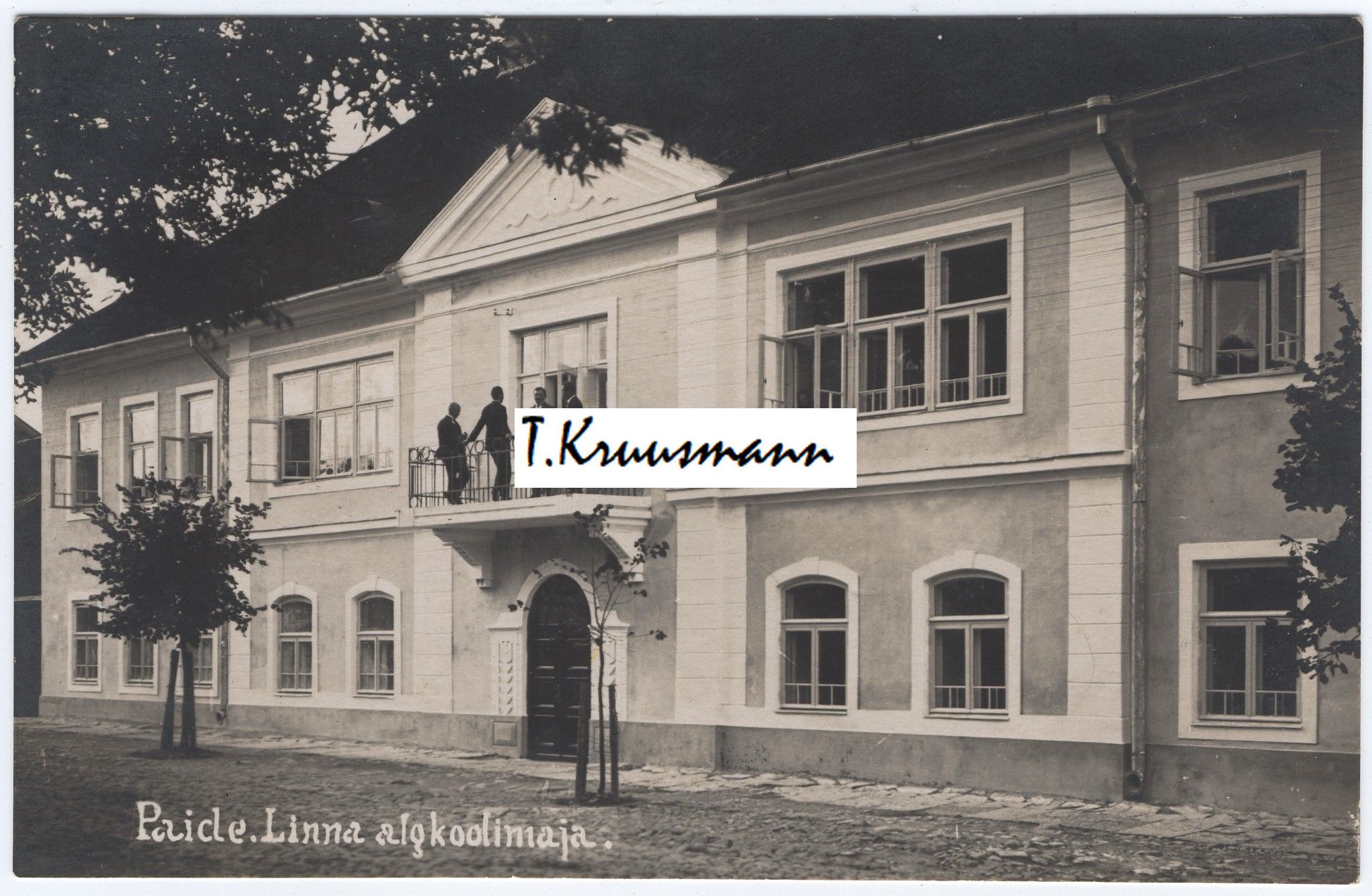 Linna_algkoolimaja_2