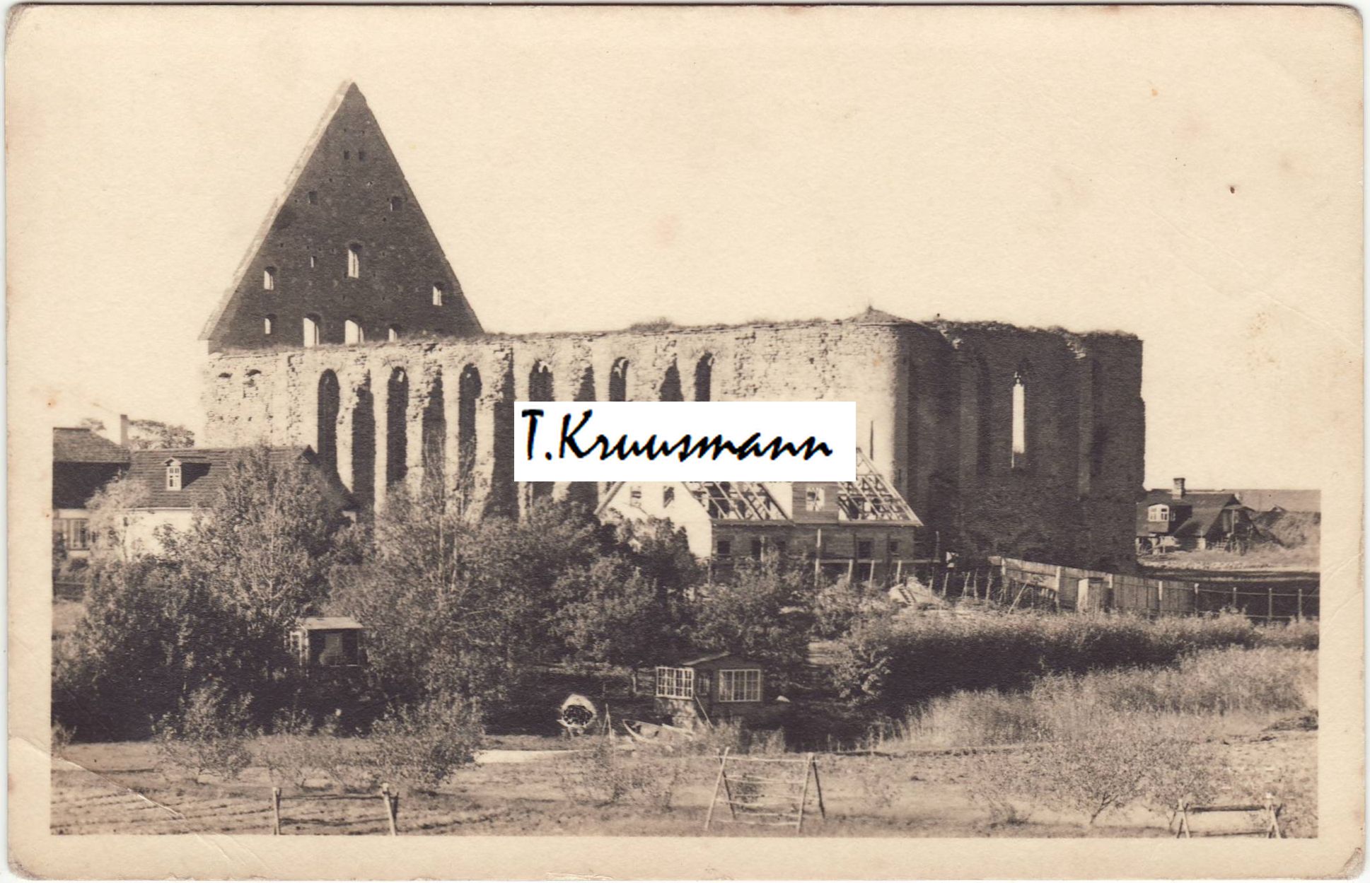 Pirita_kloostri_varemed