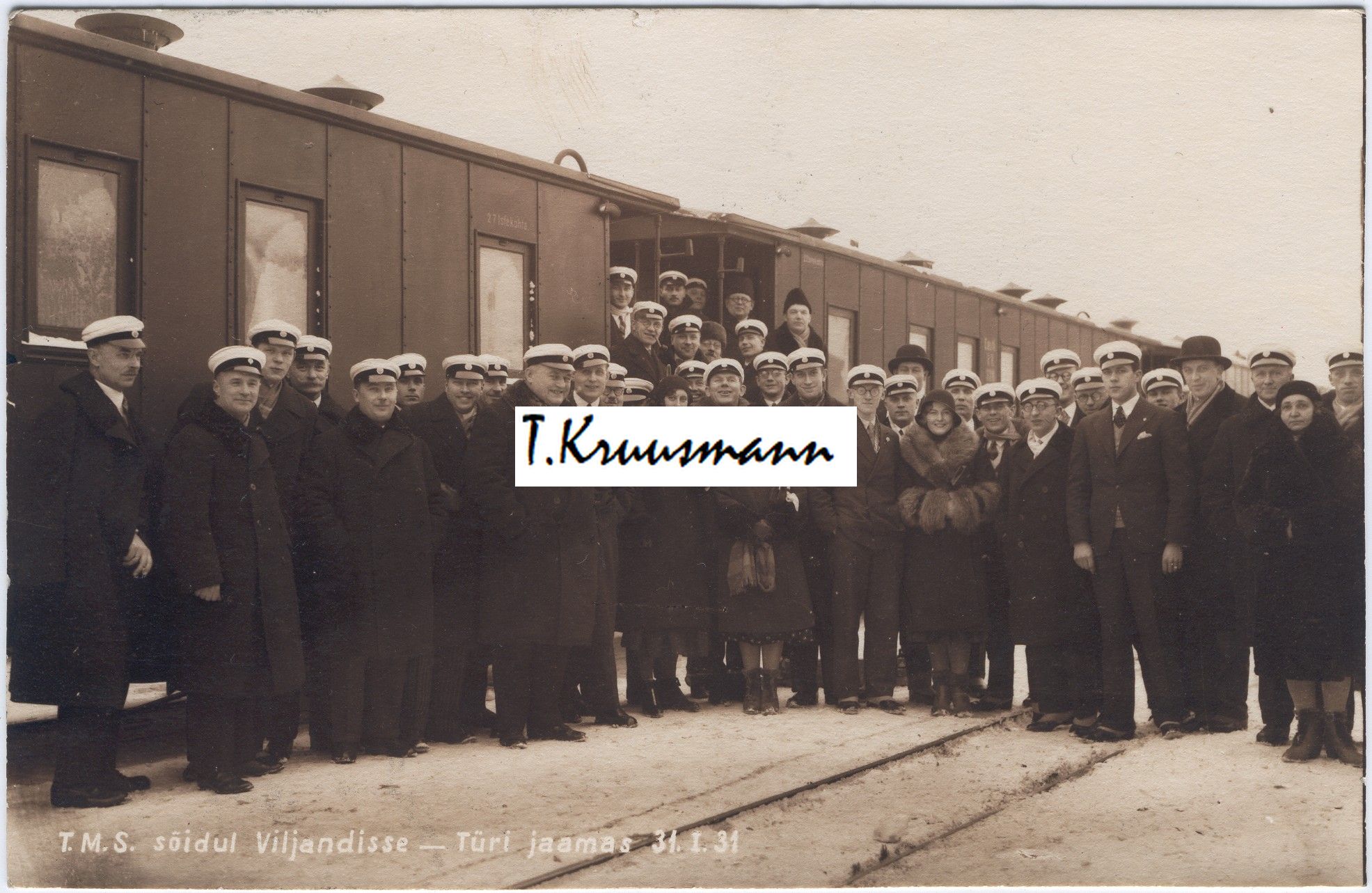 T.M.S._sõidul_Viljandisse_-_Türi_jaamas_31.I.31