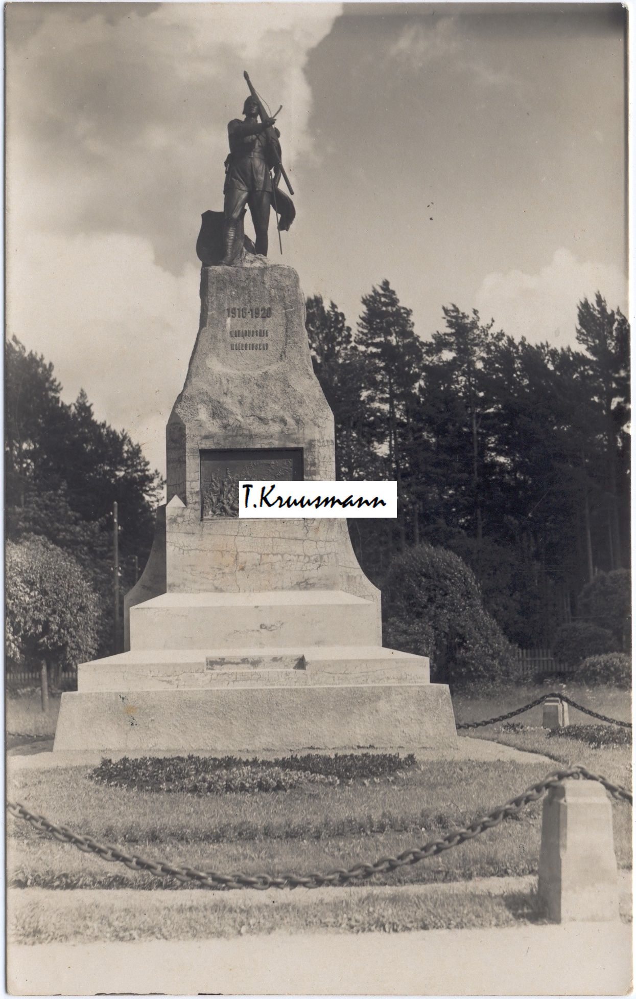 Vabadussõja_mälestussammas_3_LtUDxny