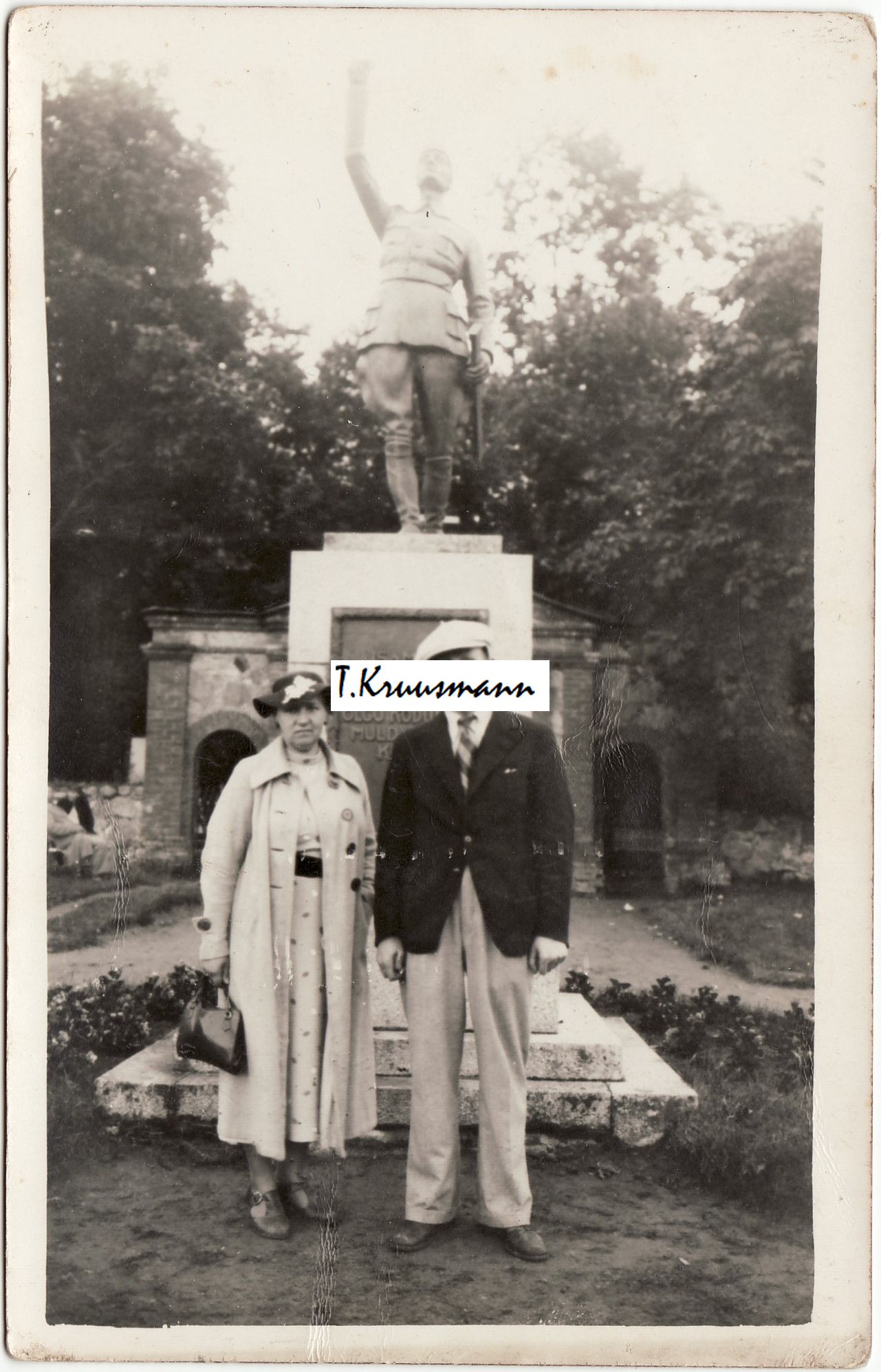 Vabadussõja_mälestussammas_x0L9KJE