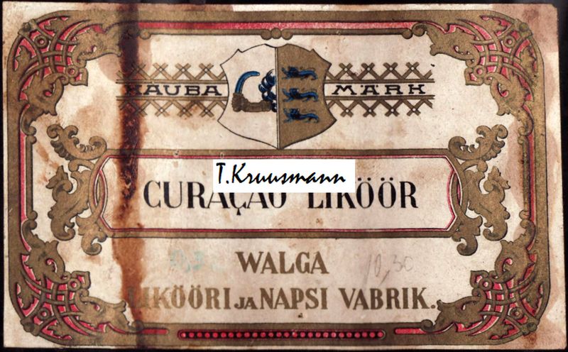 Walga_Likööri_ja_Napsiwabrik_Curacao_liköör_pudelil